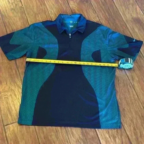 Nike Golf Polo Men's Large Short Sleeve Shirt Black Blue Activewear‎ Swoosh Logo - Picture 5 of 6